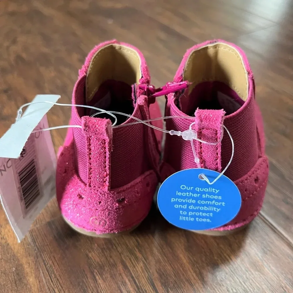 NWT Stride Rite 2.0 Hot Pink Booties- Leather upper -Size 4M, 20EU-Adorable